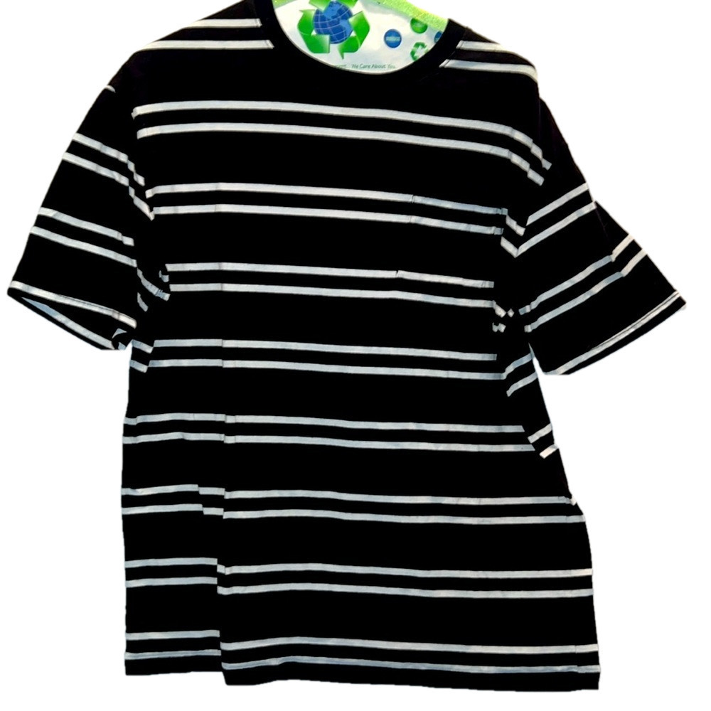 ThereAbouts Tee Shirt, SZ XL 18-20 Husky, Black/White with Pocket on Front (T4)